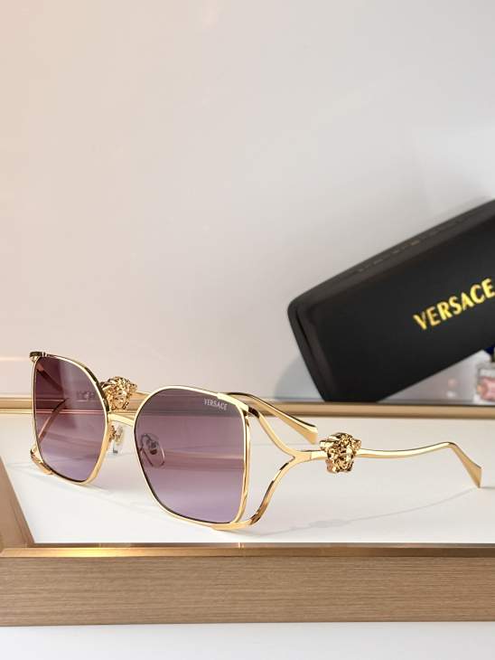 Picture of Versace Sunglasses _SKUfw77894073fw